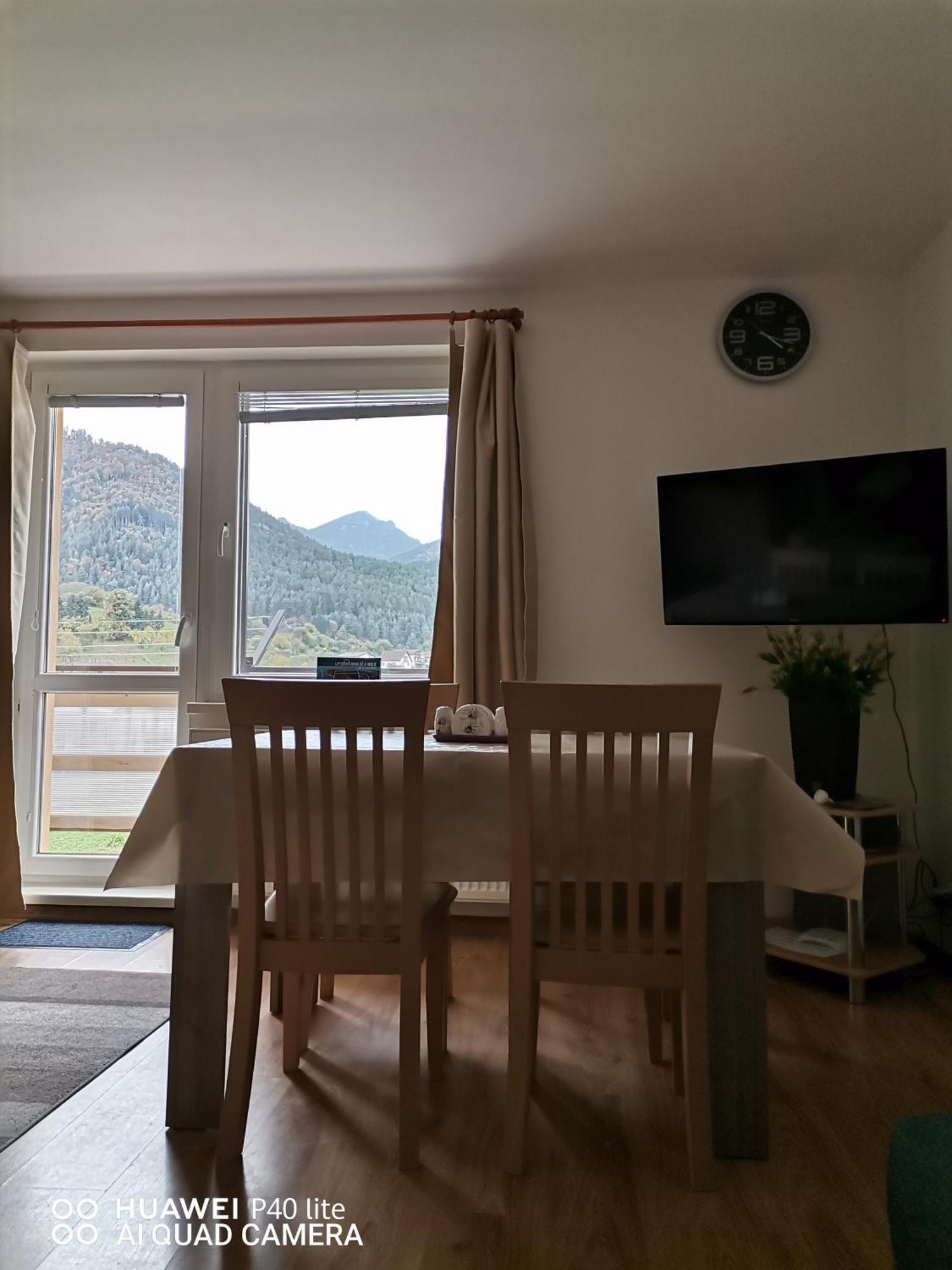Apartman Family S Vyhladom Na Choc Lúčky Eksteriør bilde